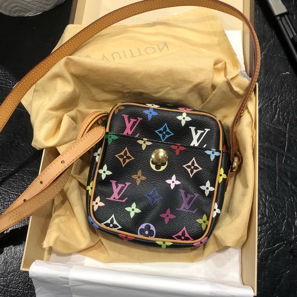 Louis Vuitton multicolor Rift